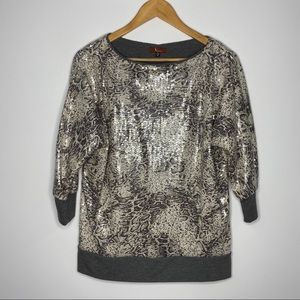 NWOT 🎉 HP 🎉 V by Eva Sequin Top